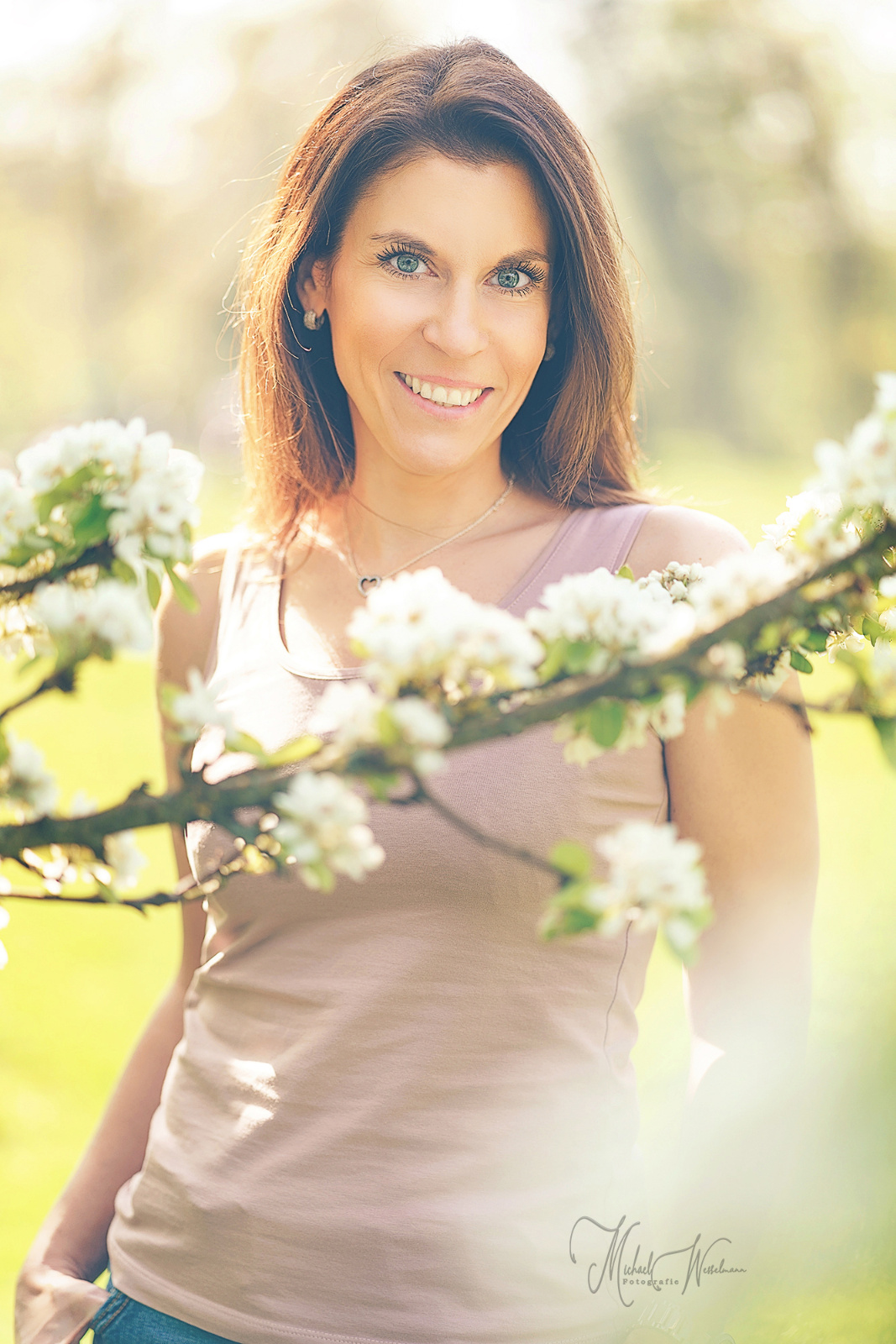 DSC00941 print  bea web look web web